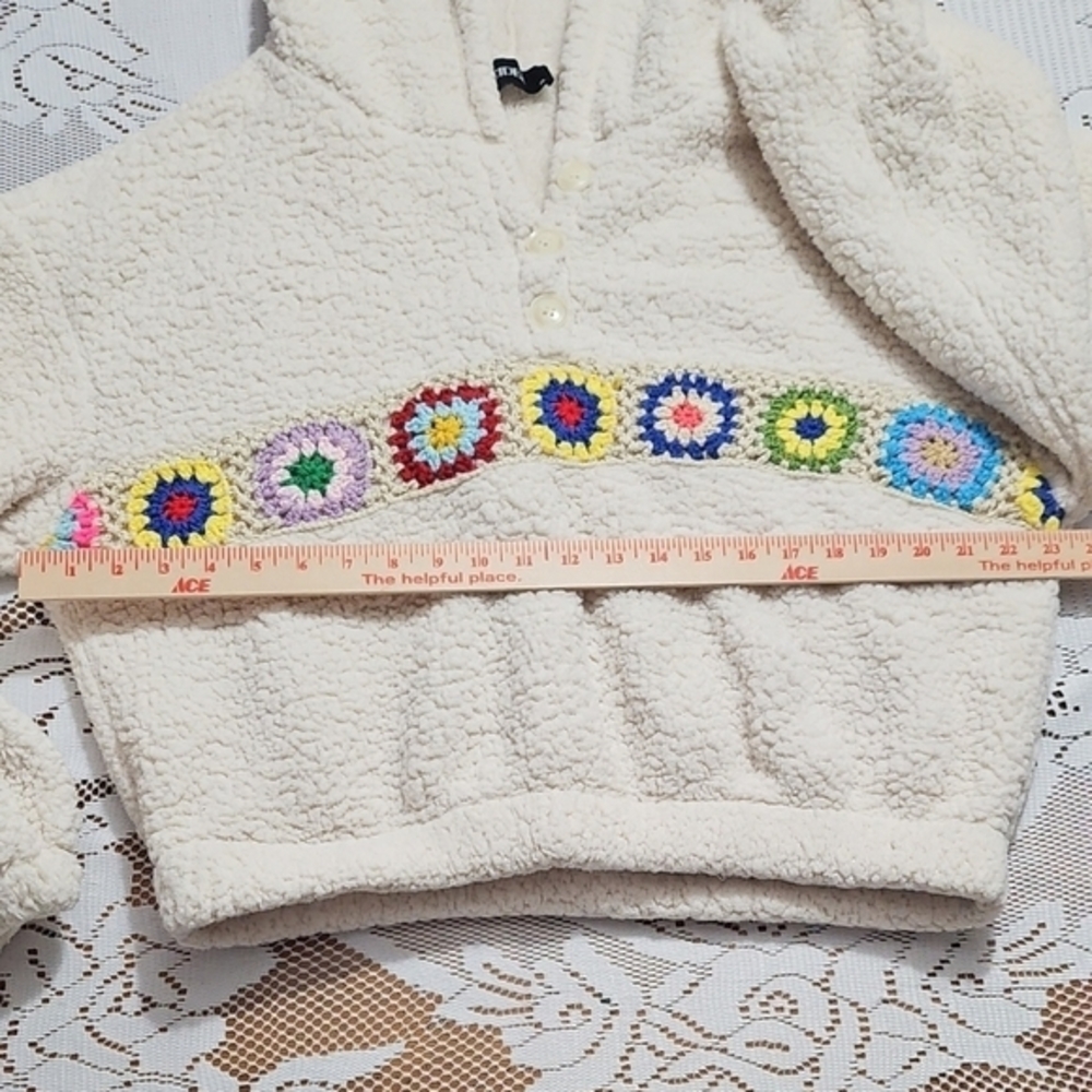 Cider Cream Cropped Hoodie with Colorful Crochet Accents